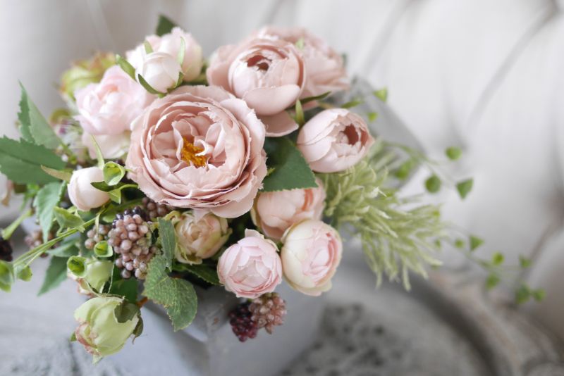 祝い花に人気なフラワーギフトの種類は シーン別のマナーまとめ 胡蝶蘭 スタンド花のプレミアガーデン