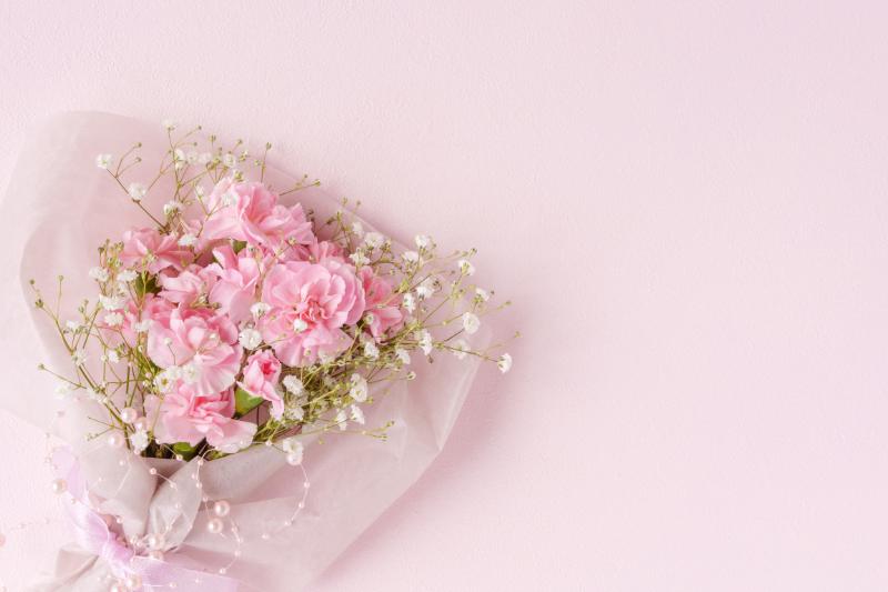 結婚記念日に贈る花束の選び方
